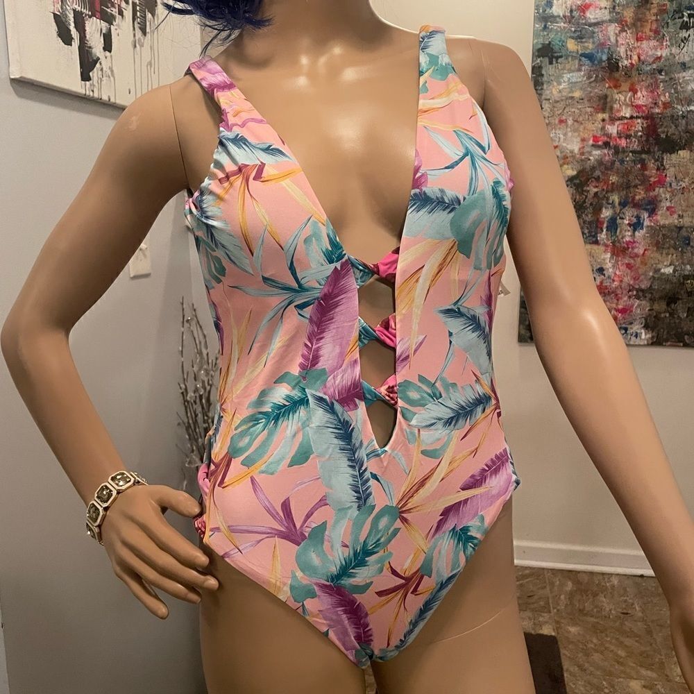 Bar III One Piece Swimsuit - Picture 3 of 9